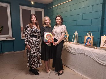 Wystawa ikon napisanych metodą tradycyjną przez Gabrielę Bidułę z Olewina otwarta